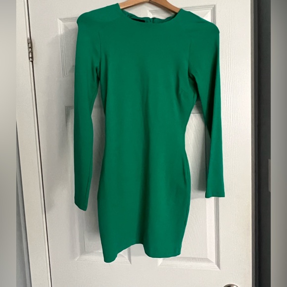 Long sleeve bebe dress - Picture 2 of 4